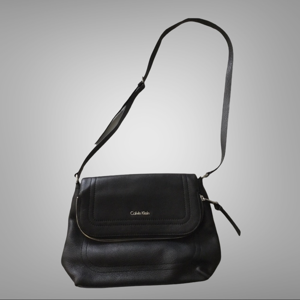 Calvin Kline Black Leather Purse NWOT